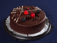 Торт"Вишня в шоколаде" Мирамэль Калуга, пекарня-кондитерская